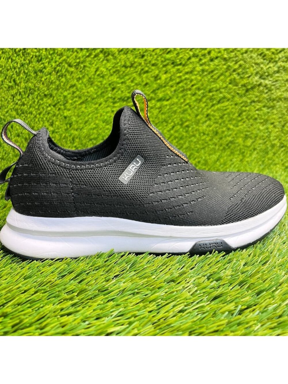 Kuru Atom Slip On Womens Size 7.5 Black White Athletic Walking Shoes Sneakers